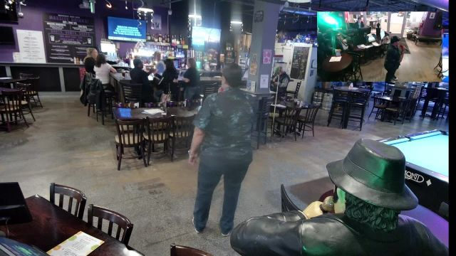 Live Mile High Karaoke 9-1 on 25-Apr-25-00:35:27