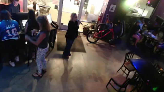 Live Mile High Karaoke 9-1 on 03-May-25-21:08:44