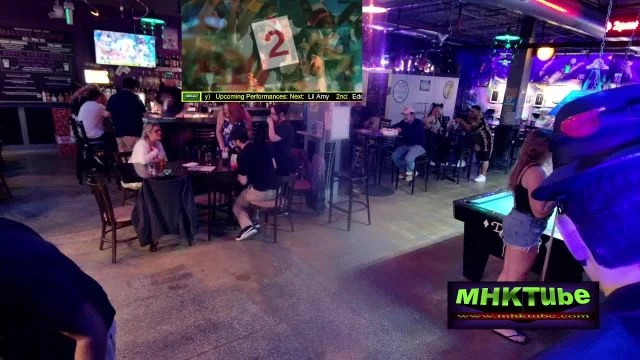 Live Mile High Karaoke 9-1 on 11-May-25-00:31:25