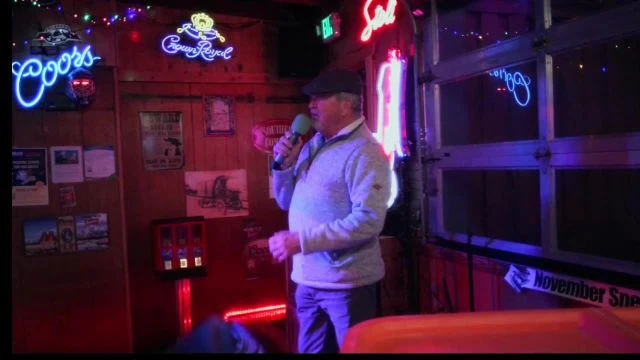 Live Sunday and Wednesday 8-12 Morrison Holiday Bar  on 23-Nov-25-20:11:04