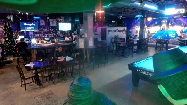 Live Wednesday through Saturday 9-1 with the Metro Best Karaoke  with Mile High Karaoke  on 01-Jan-26-21:12:28